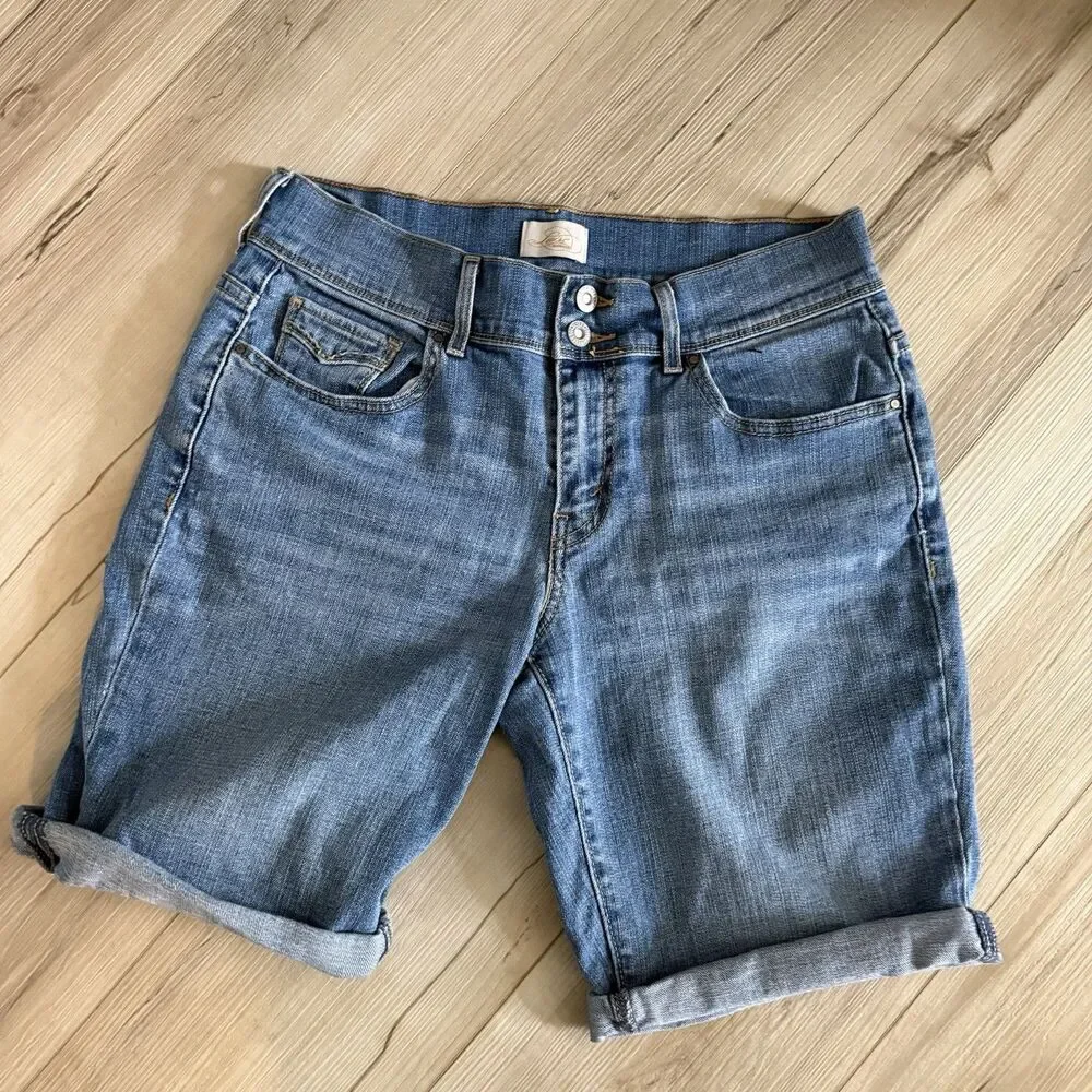 Levis 515 Bermuda Jean Shorts Blue Denim  Casual Double Button Womens Size 8